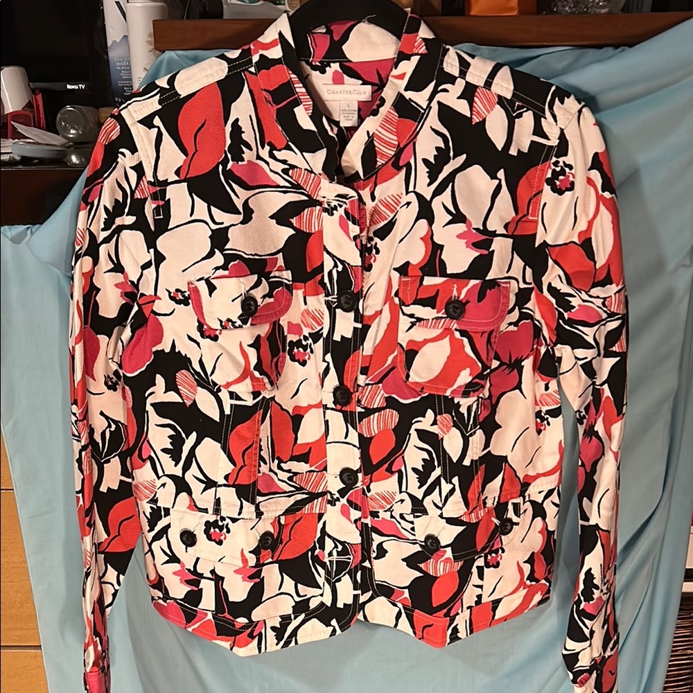 CHAPTER CLUB Colorful Floral Jacket size large.